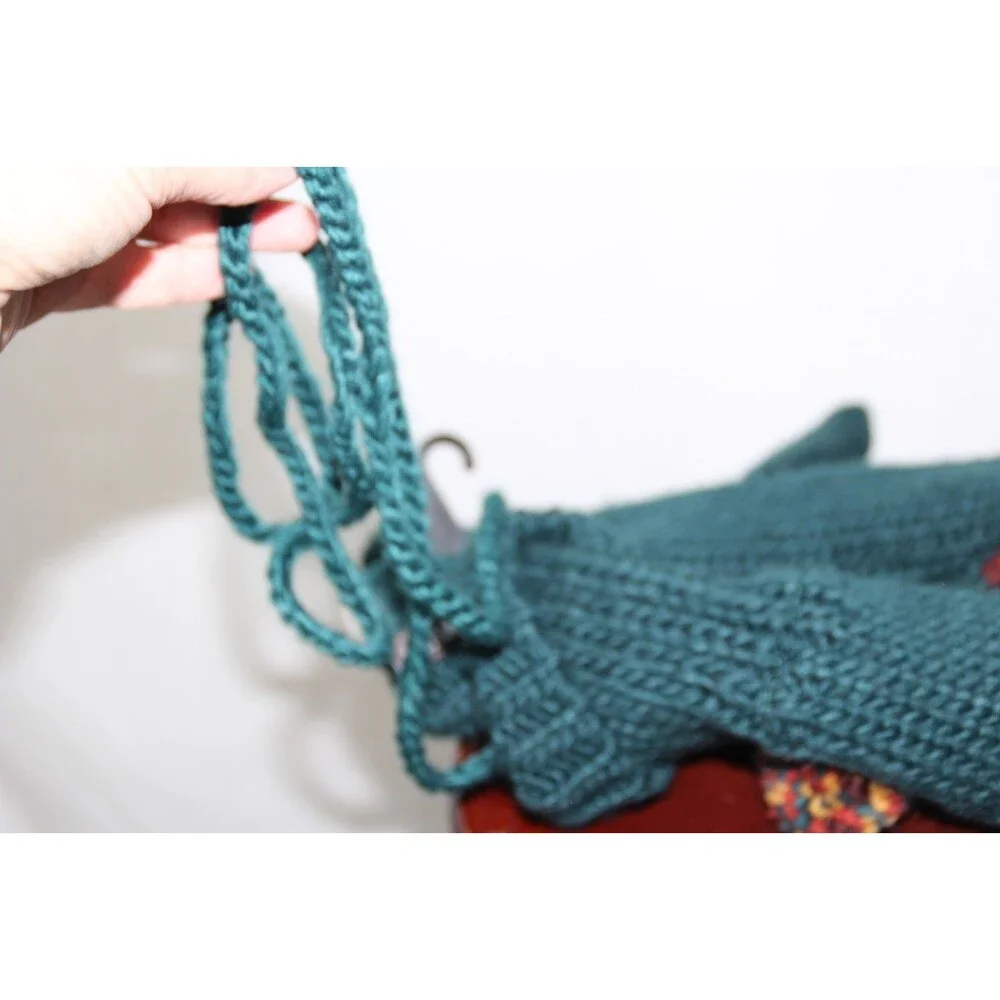 Muk Luks Knit Mittens Multi-color String attached Winter Outdoors One Size NEW